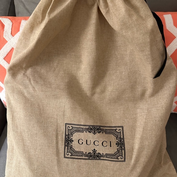 Authentic Gucci OphidiaGG Medium shoulder/crossbody bag - Picture 2 of 4